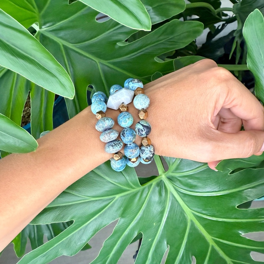 Stability & Inner Strength bracelet (one) - Picture 4 of 7